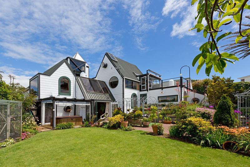 Tivoli Homestay New Plymouth Buitenkant foto