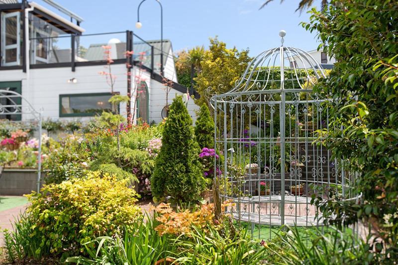 Tivoli Homestay New Plymouth Buitenkant foto