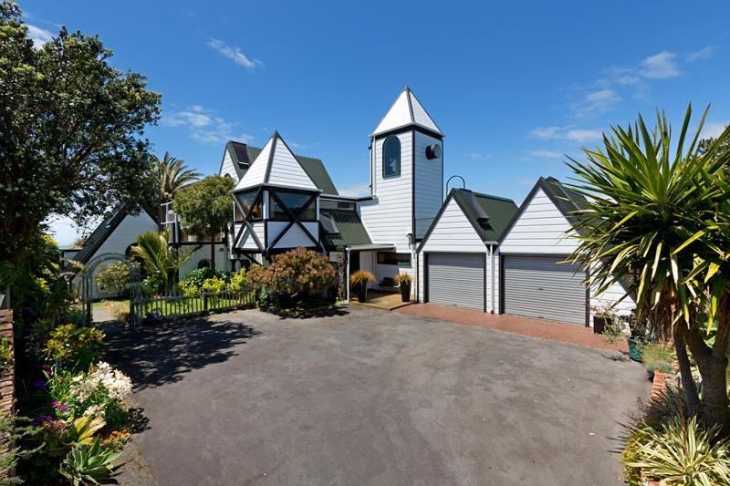 Tivoli Homestay New Plymouth Buitenkant foto