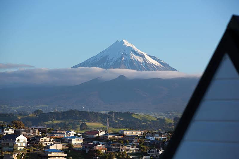 Tivoli Homestay New Plymouth Buitenkant foto
